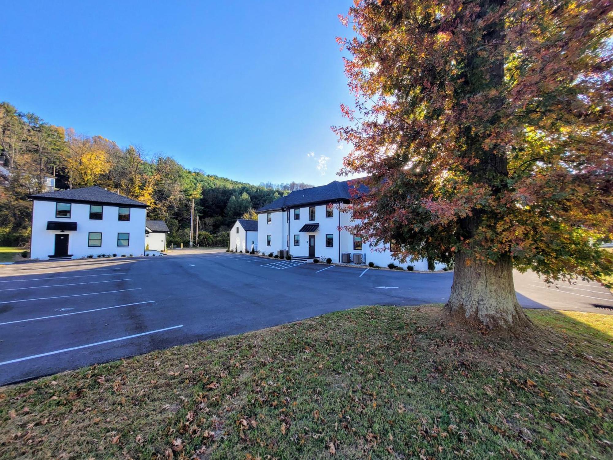 The Traveler On Main - Suite 1 Tazewell Extérieur photo